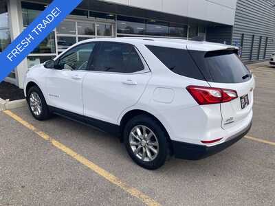 2018 Chevrolet Equinox, $11490. Photo 2