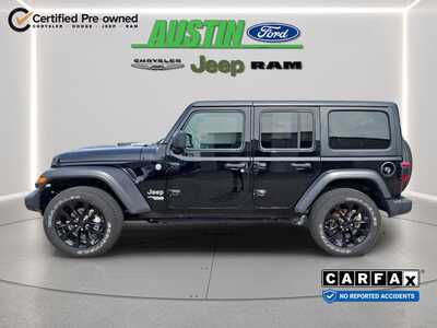 2020 Jeep Wrangler Unlimited, $21693. Photo 2