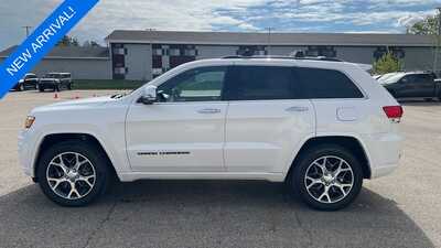 2020 Jeep Grand Cherokee, $25440. Photo 10