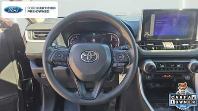 2024 Toyota RAV4, $28338. Photo 11