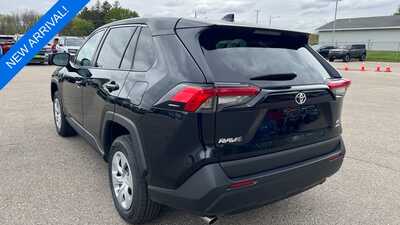 2024 Toyota RAV4, $28350. Photo 8