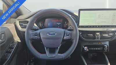 2023 Ford Escape, $25806. Photo 11