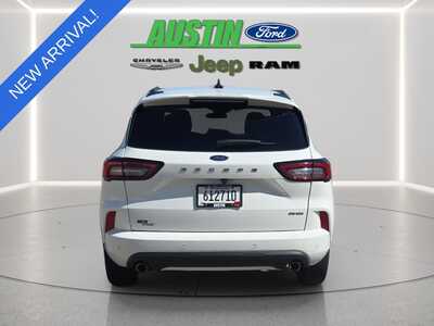 2023 Ford Escape, $25806. Photo 4