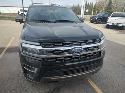 2022 Ford Expedition Max, $42980. Photo 8