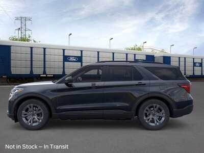 2026 Ford Explorer, $51630. Photo 3