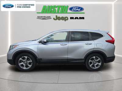 2017 Honda CR-V, $18330. Photo 2