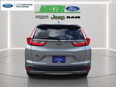 2017 Honda CR-V, $18330. Photo 4