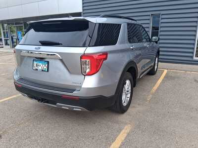 2024 Ford Explorer, $38040. Photo 3