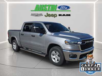 2025 RAM 1500 Crew Cab, $40330. Photo 7