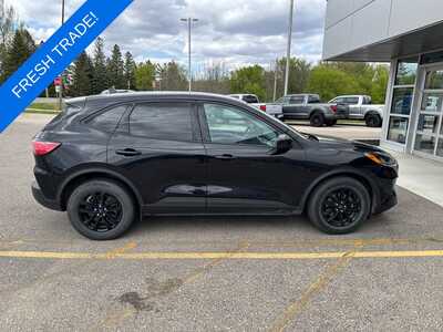 2020 Ford Escape, $18235. Photo 4