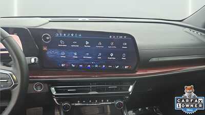 2025 Chevrolet Traverse, $45518. Photo 10