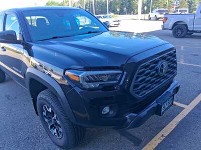 2021 Toyota Tacoma, $33330. Photo 2