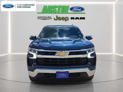 2022 Chevrolet 1500 Crew Cab, $29340. Photo 8