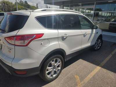 2016 Ford Escape, $15930. Photo 3