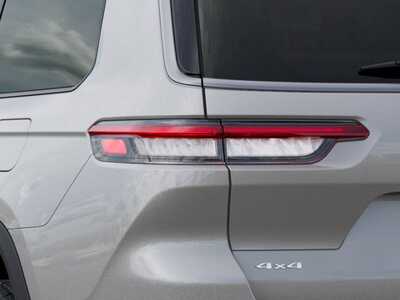 2026 Jeep Grand Cherokee L, $49391. Photo 9