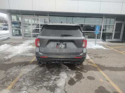 2021 Ford Explorer, $35338. Photo 4