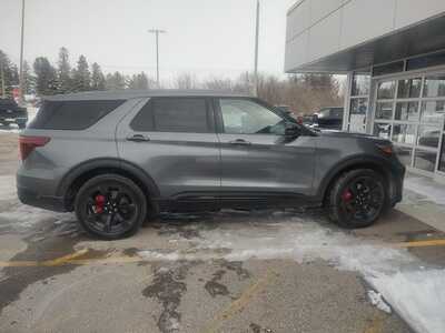 2021 Ford Explorer, $35338. Photo 6