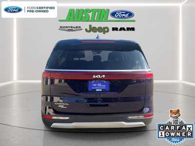 2023 Kia Carnival, $24330. Photo 4