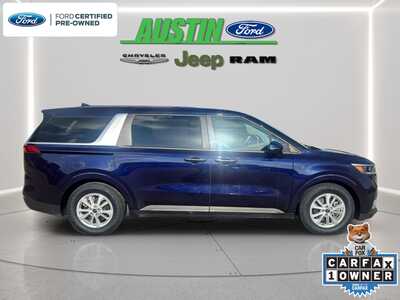 2023 Kia Carnival, $24330. Photo 6