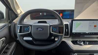 2025 Ford Expedition, $55330. Photo 11