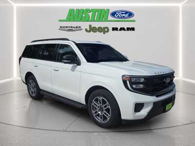 2025 Ford Expedition, $55330. Photo 7