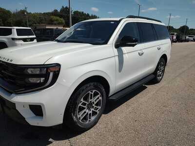 2025 Ford Expedition, $58192. Photo 1