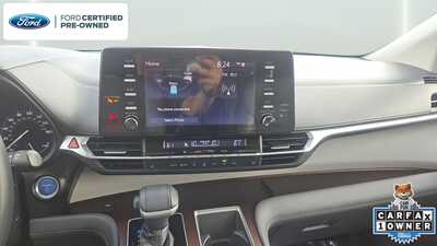 2021 Toyota Sienna, $35330. Photo 10