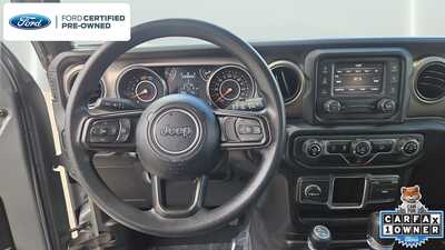 2020 Jeep Wrangler Unlimited, $24840. Photo 11