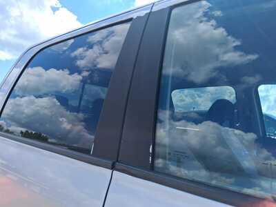 2010 RAM 1500 Crew Cab, $10345. Photo 9