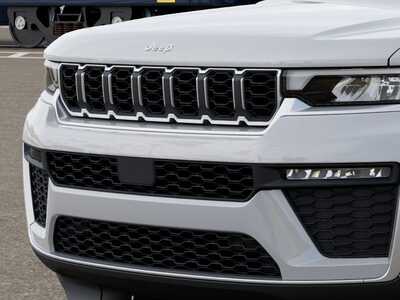 2026 Jeep Grand Cherokee, $44059. Photo 11