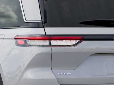 2026 Jeep Grand Cherokee, $44059. Photo 9