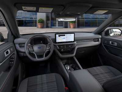 2026 Ford Explorer, $48300. Photo 9