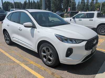 2023 Ford Escape, $25340. Photo 7