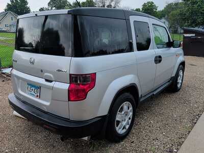 2010 Honda Element, $13330. Photo 5