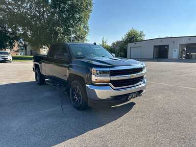 2018 Chevrolet Silverado 1500, $19845. Photo 2