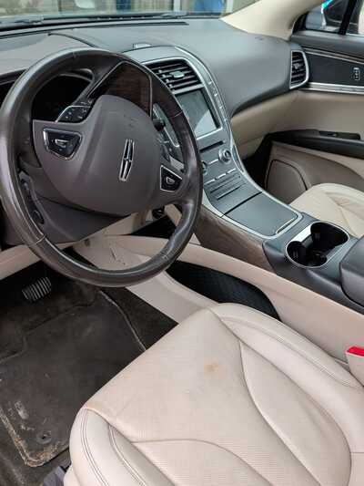 2018 Lincoln MKX, $20330. Photo 8