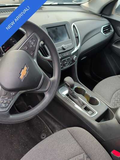 2022 Chevrolet Equinox, $19040. Photo 10