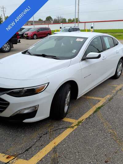 2022 Chevrolet Malibu, $17540. Photo 9