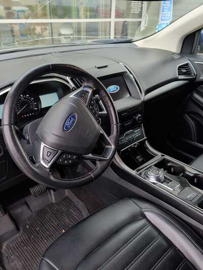 2019 Ford Edge, $17330. Photo 11