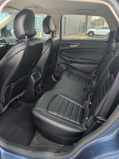 2019 Ford Edge, $17330. Photo 12