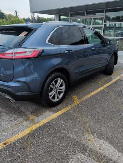 2019 Ford Edge, $17330. Photo 5