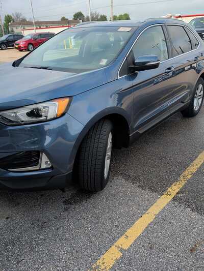 2019 Ford Edge, $17330. Photo 1