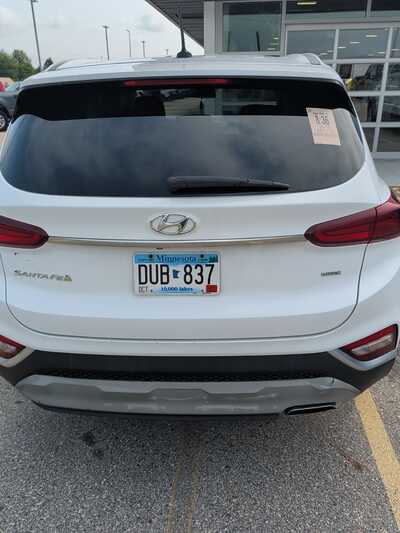2019 Hyundai Santa Fe, $15340. Photo 4