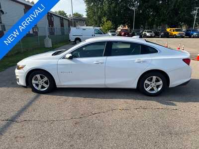 2024 Chevrolet Malibu, $19308. Photo 8
