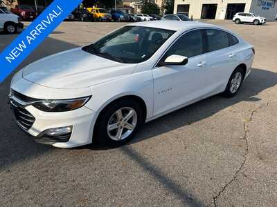 2024 Chevrolet Malibu, $19308. Photo 1