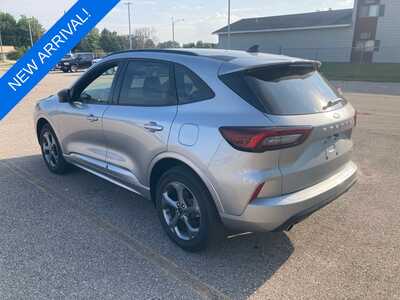 2024 Ford Escape, $27840. Photo 5