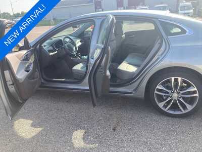 2025 Chevrolet Malibu, $19940. Photo 10
