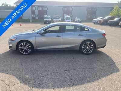 2025 Chevrolet Malibu, $19940. Photo 3