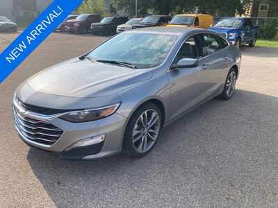 2025 Chevrolet Malibu, $19940. Photo 1