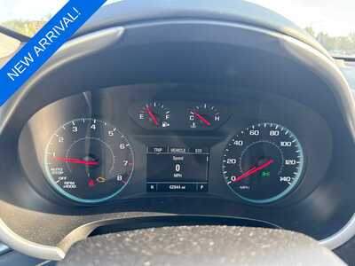 2025 Chevrolet Malibu, $20336. Photo 10